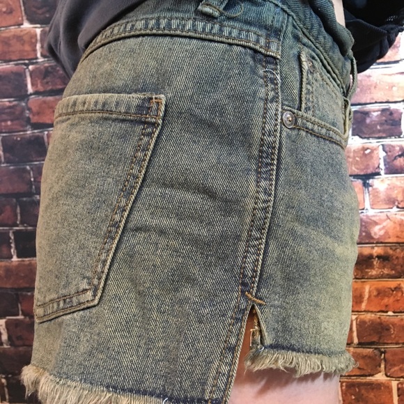 Free People Runaway shorts - Picture 4 of 7